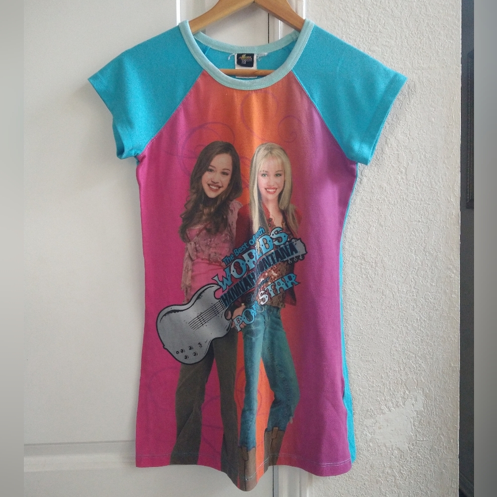 Girl's Hannah Montana Nightgown (Child Size 10/12)